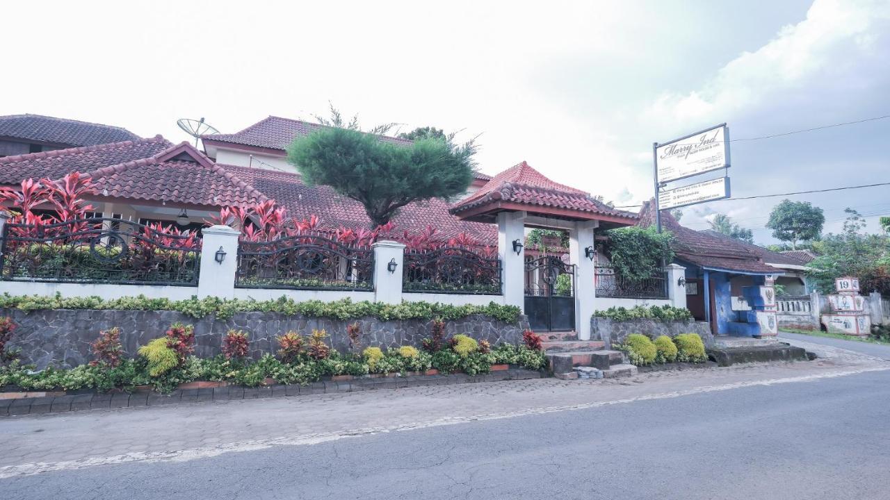 Marry Ind Gunung Kawi Guest House Malang Bumirejo Екстериор снимка
